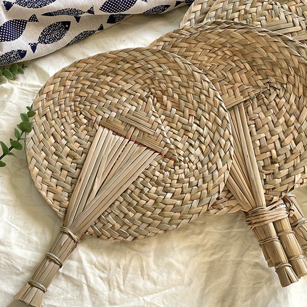 Wicker 2024 hand fan