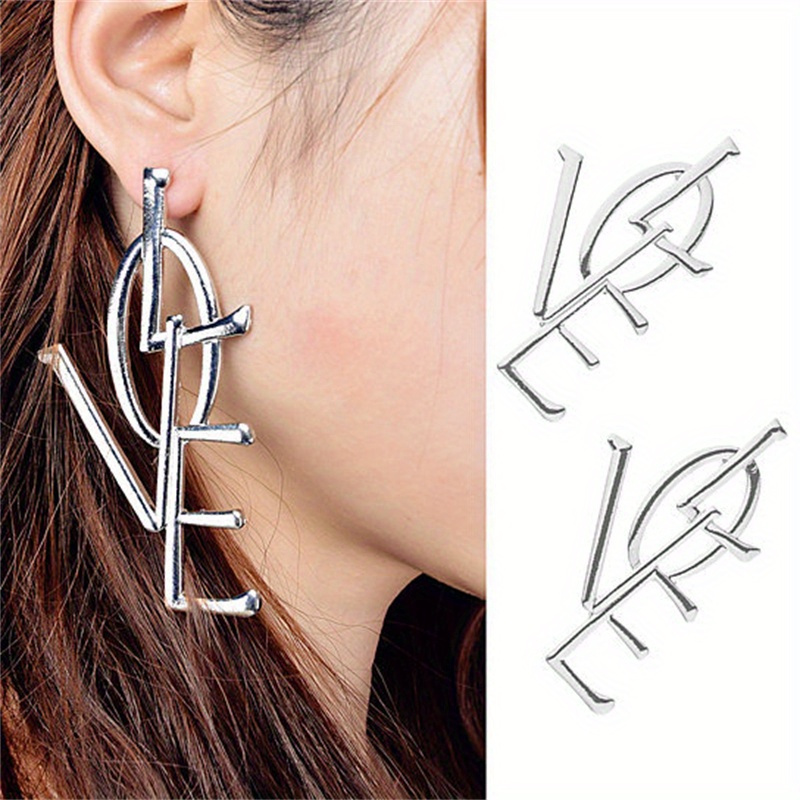 2pcs Rhinestone Letter 'Love' Design Geometric Hoop Earrings