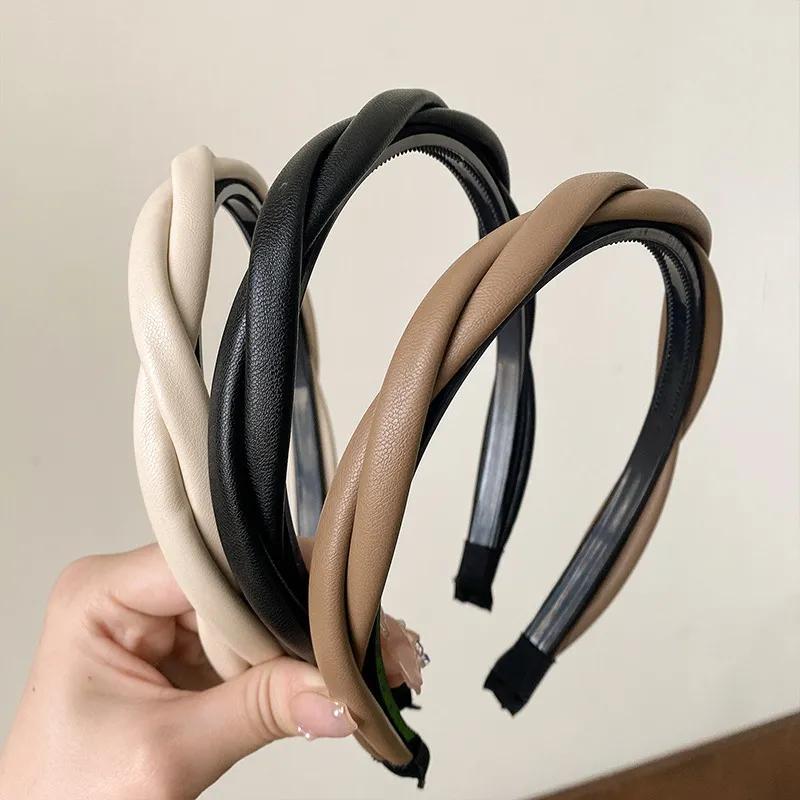 

3pcs Solid Color Pu Leather Braided Headband Coffee Beige Black Twisted Hairband Minimalist Hair Band Hair Accessories