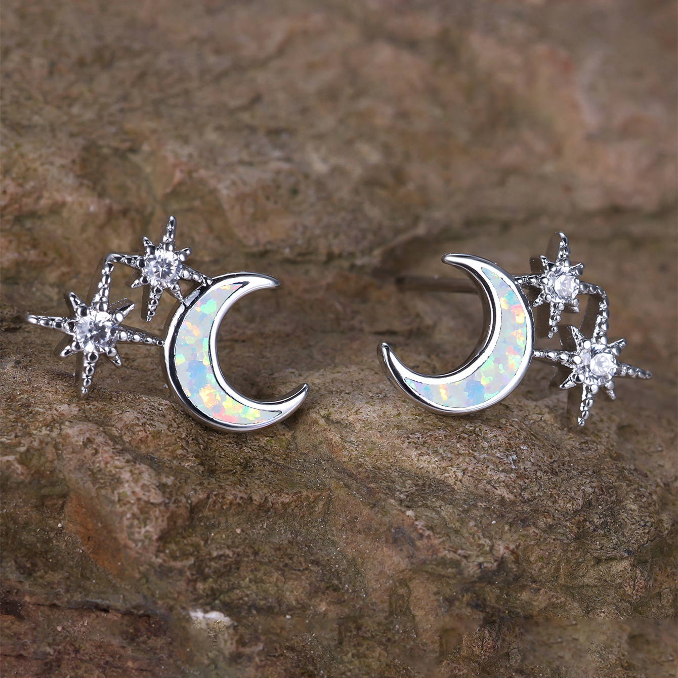 TEMU A Pair Of Moon And Opal Inlaid With 2 Zirconia Ladies Fashionable And Elegant Earrings Suitable For Banquet Party Wear Temperament Niche Shiny