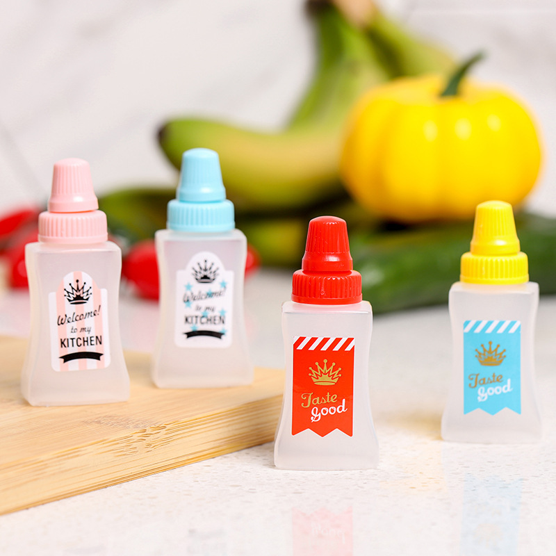 4pcs Mini Tomato Sauce Bottles, 25ml/0.87oz Seasoning Squeeze Bottle,  Plastic Portable Container, For Office Lunch Box, Picnic Bottle, Oil Sauce  Honey Salad Dressing Squeeze Bottle