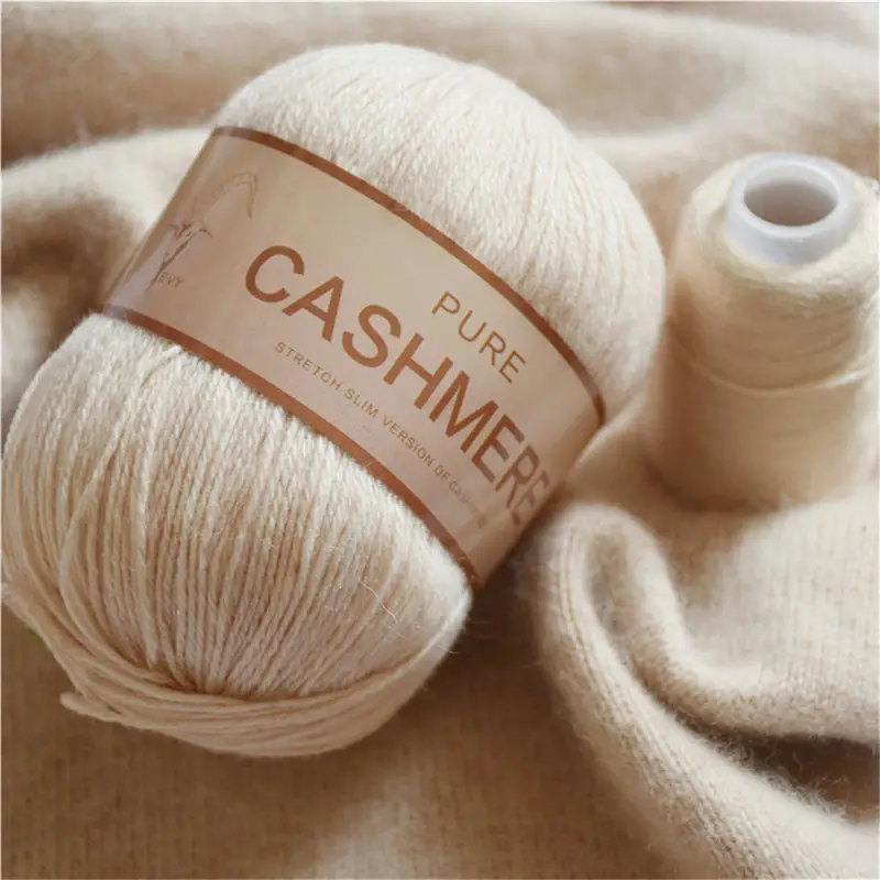 GENEMA 4 Rolls Long Plush Soft Cashmere Yarn Hand Knitted Thread for  Cardigan Scarf Crochet Wool Yarns 200 Grams 