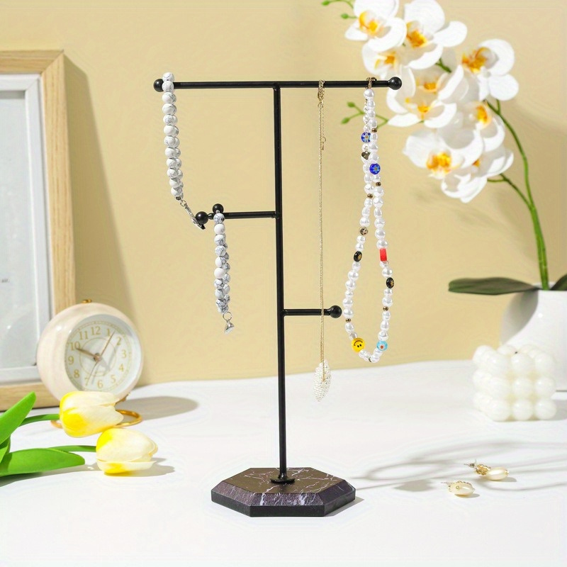 Simple deals necklace holder