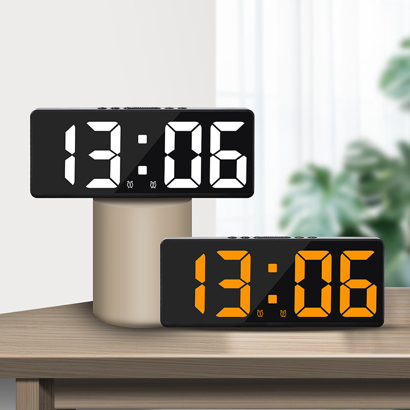 Reloj despertador Digital RGB con calendario y temperatura, proyector  giratorio de 180 °, para estudiantes, trabajadores de oficina - AliExpress