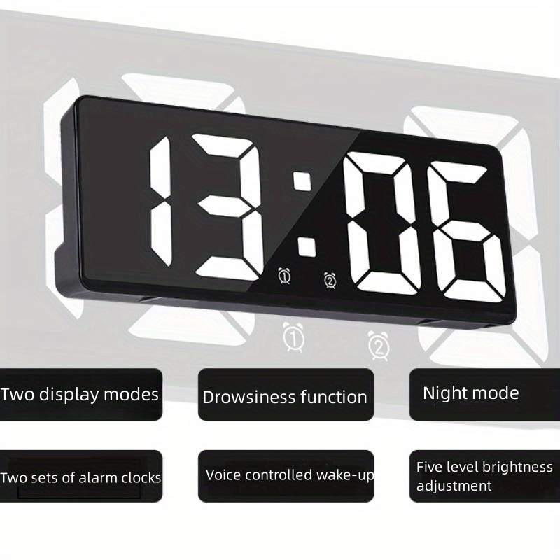 Anykuu Radio Réveil Horloge Digitale 4 Niveaux de Luminosité, 180° avec  Fonction Radio FM, 12/24h LED Reveil Numerique avec Port de Chargement USB,  Reveil Projecteur Plafond Fonction Snooze : : Jeux et Jouets