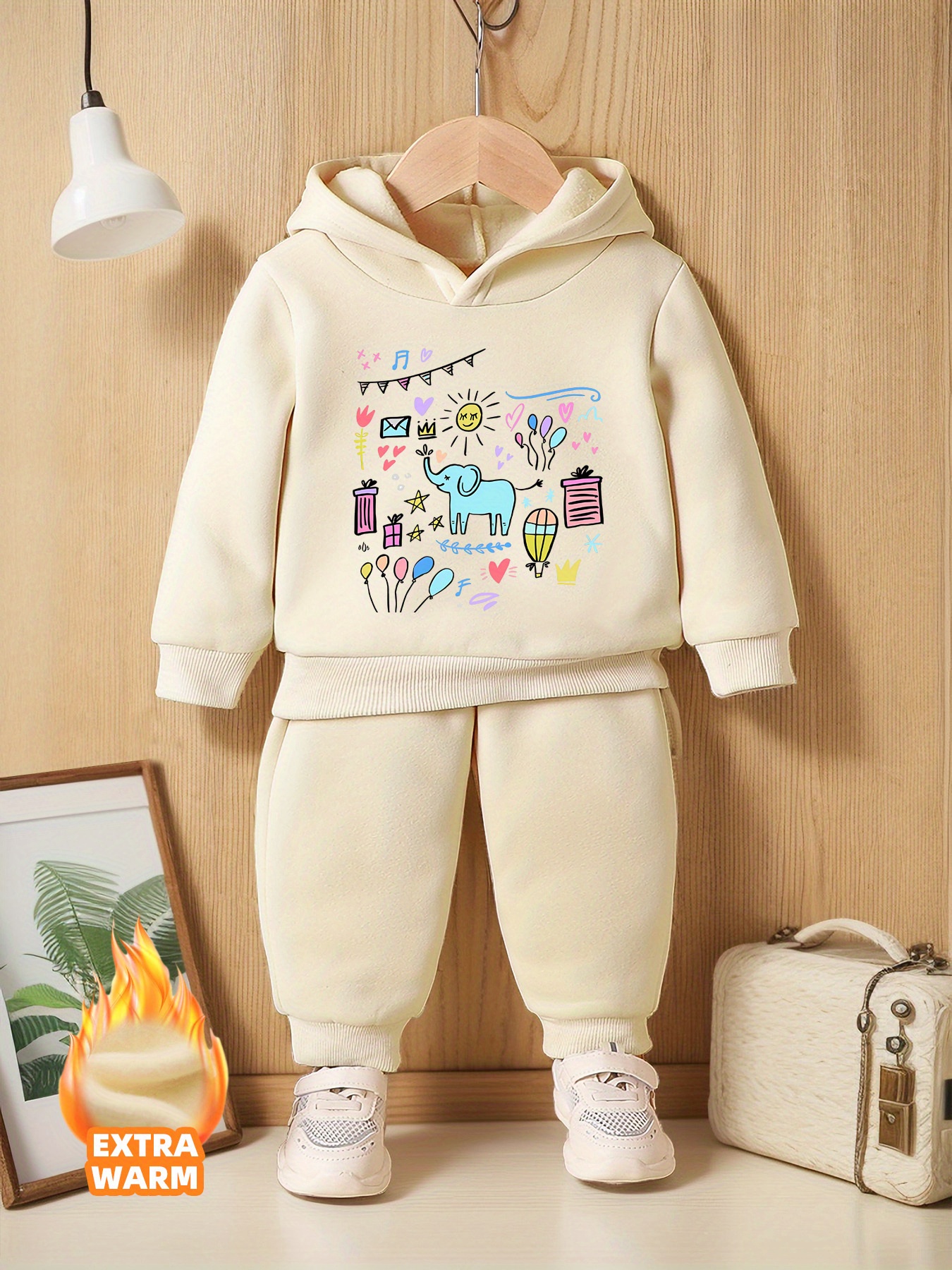 Cute Toddler/Girl Fashionable Sweat Pant and T-Shirt Street Wear Set Size