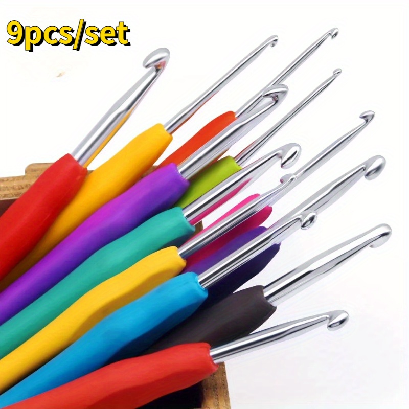 

9pcs Crochet Hooks With Colorful Soft Rubber Grip Cushion Handle Knitting Needles