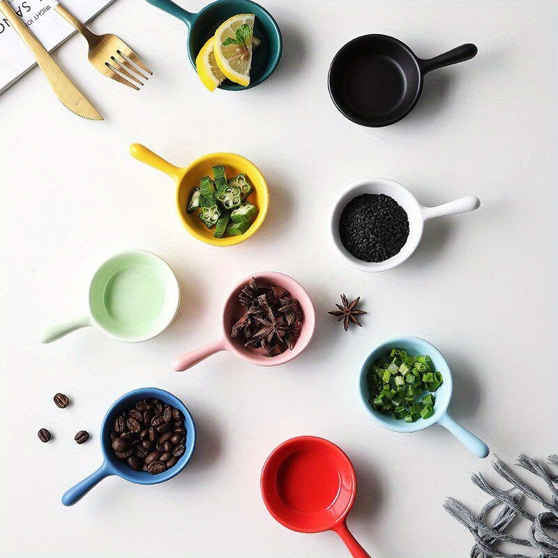 creative mini ceramic discretionary dish japanese tableware seasoning dish handle dish soy sauce and vinegar dish Product details 0