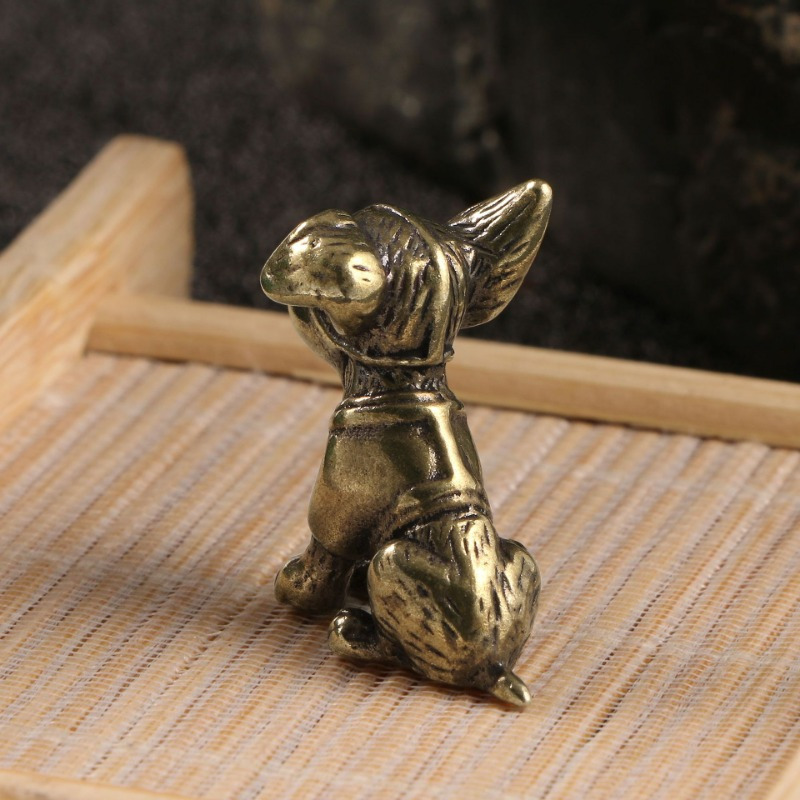 8 Styles Brass Cute Cats Figurines Miniatures Desktop Ornament Classical  Small Animal Tea Pet Home Decoration : : Home