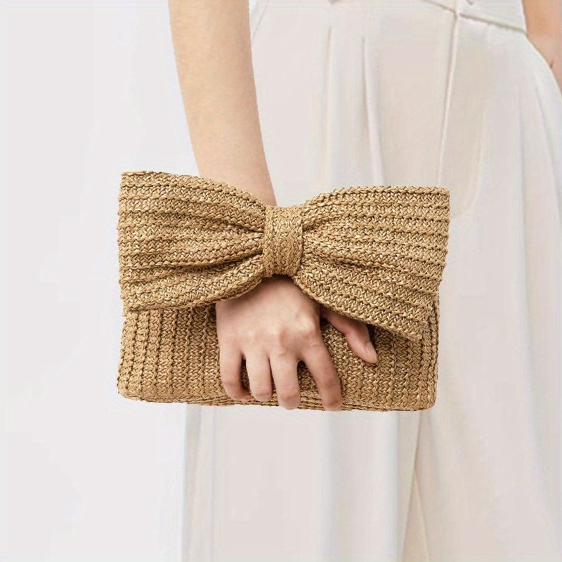 Bow 2025 clutch purse