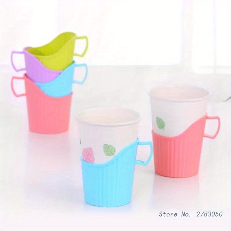 Cup holder with handle