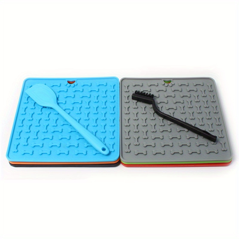 Pet Feeding Kits, Slow Feeding Dog Food Mat Licking Pad With Scraper And  Washing Brush, Promotes Healthy Eating Habits, Feeing Spatula - Temu