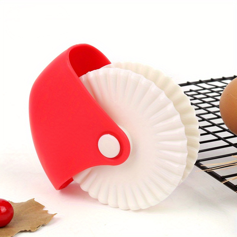 1pc Kitchen Dough Cutter Wheel, Manual Pizza And Pastry Roller