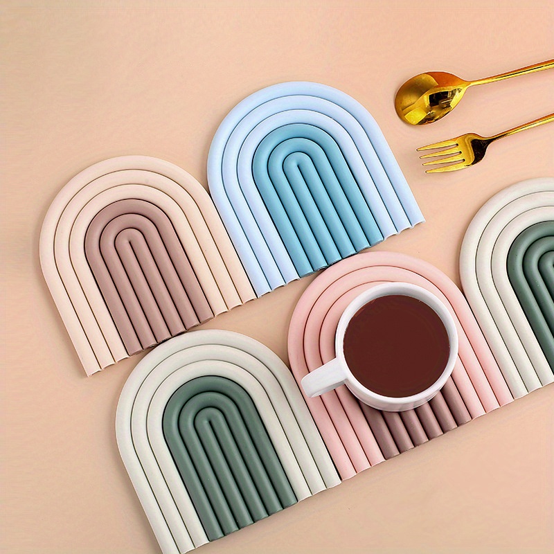 Rainbow silicone placemat