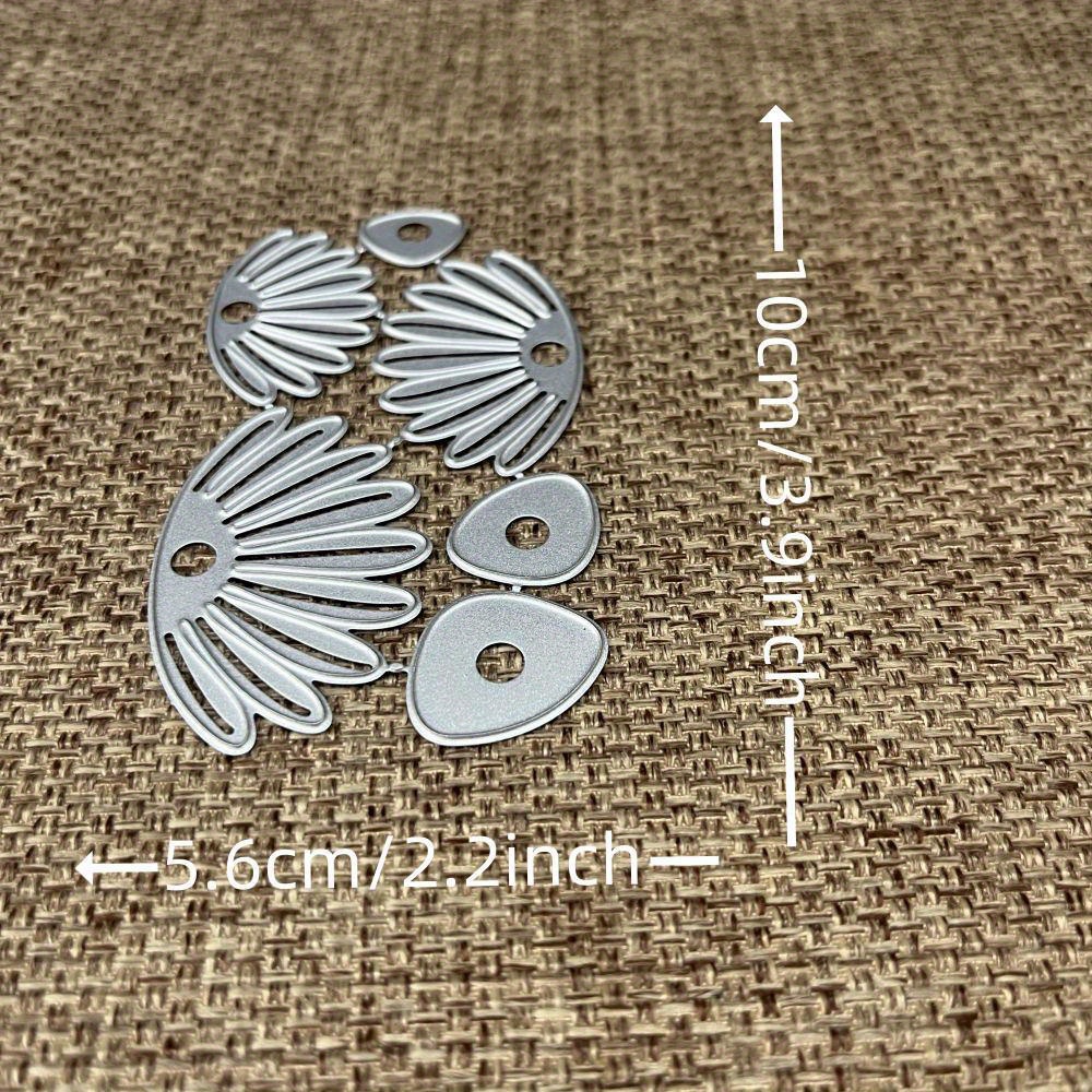 

1pc New Design Craft Metal Cutting Dies Cut Die New Flower Decoration Scrapbooking Album Paper Diy Card Craft Embossing Die Cuts