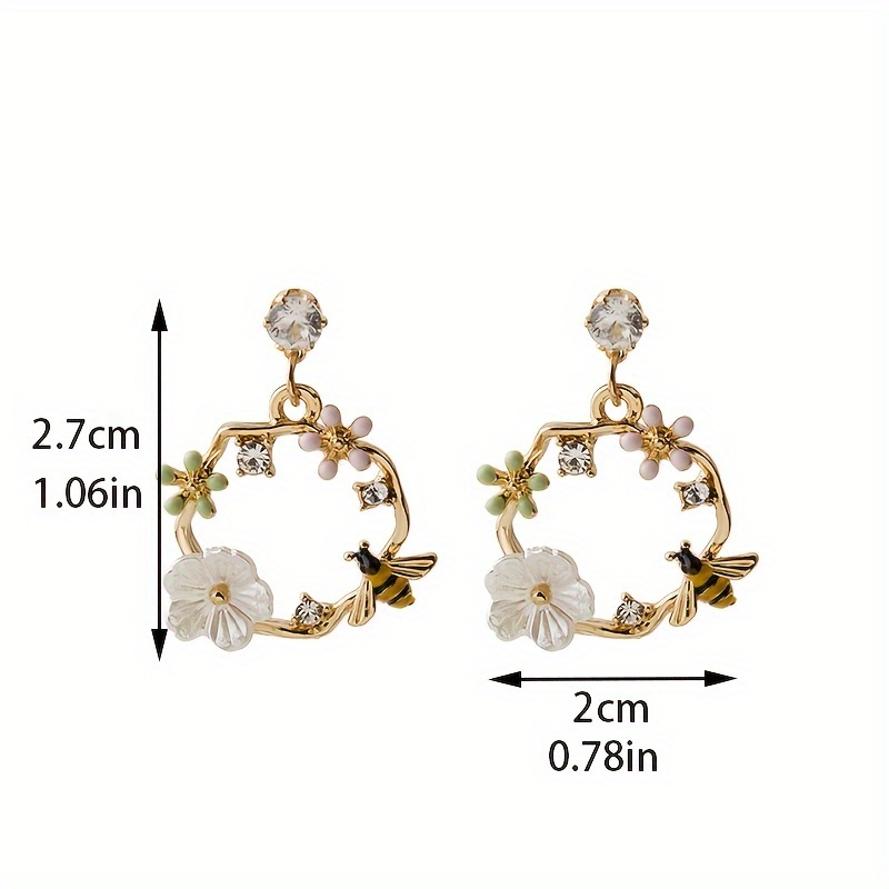 Fashion Bee Flower Honeycomb Earrings For Women And Girls As Birthday And  Christmas Gifts - Temu