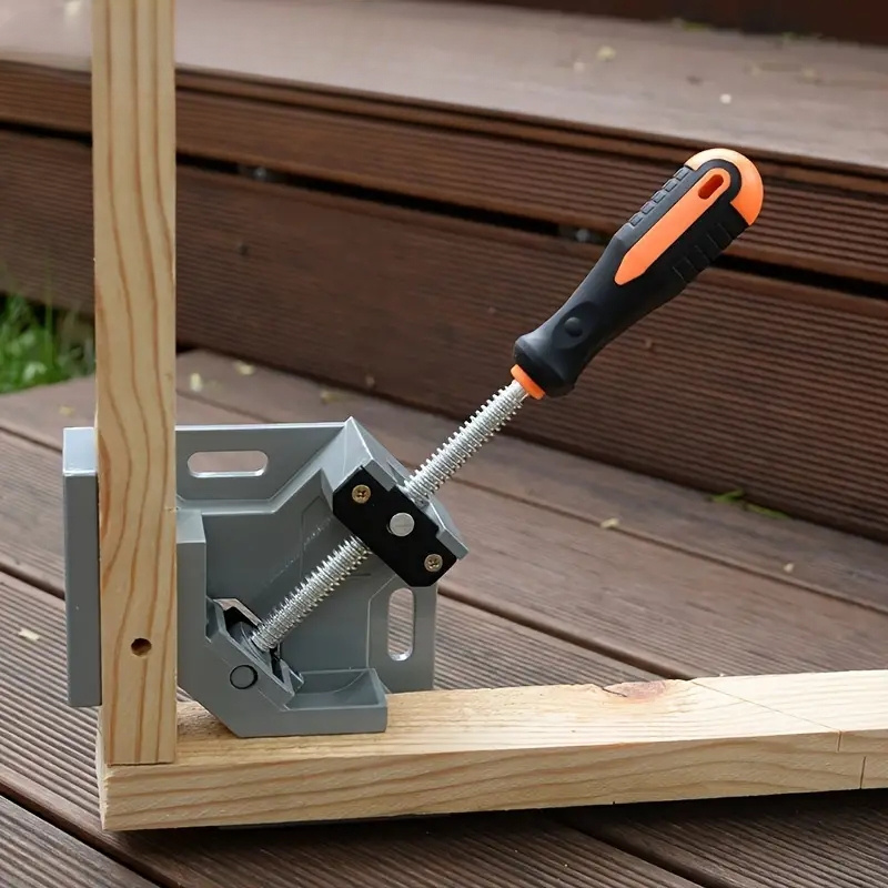 Corner Clamps for Better Miters