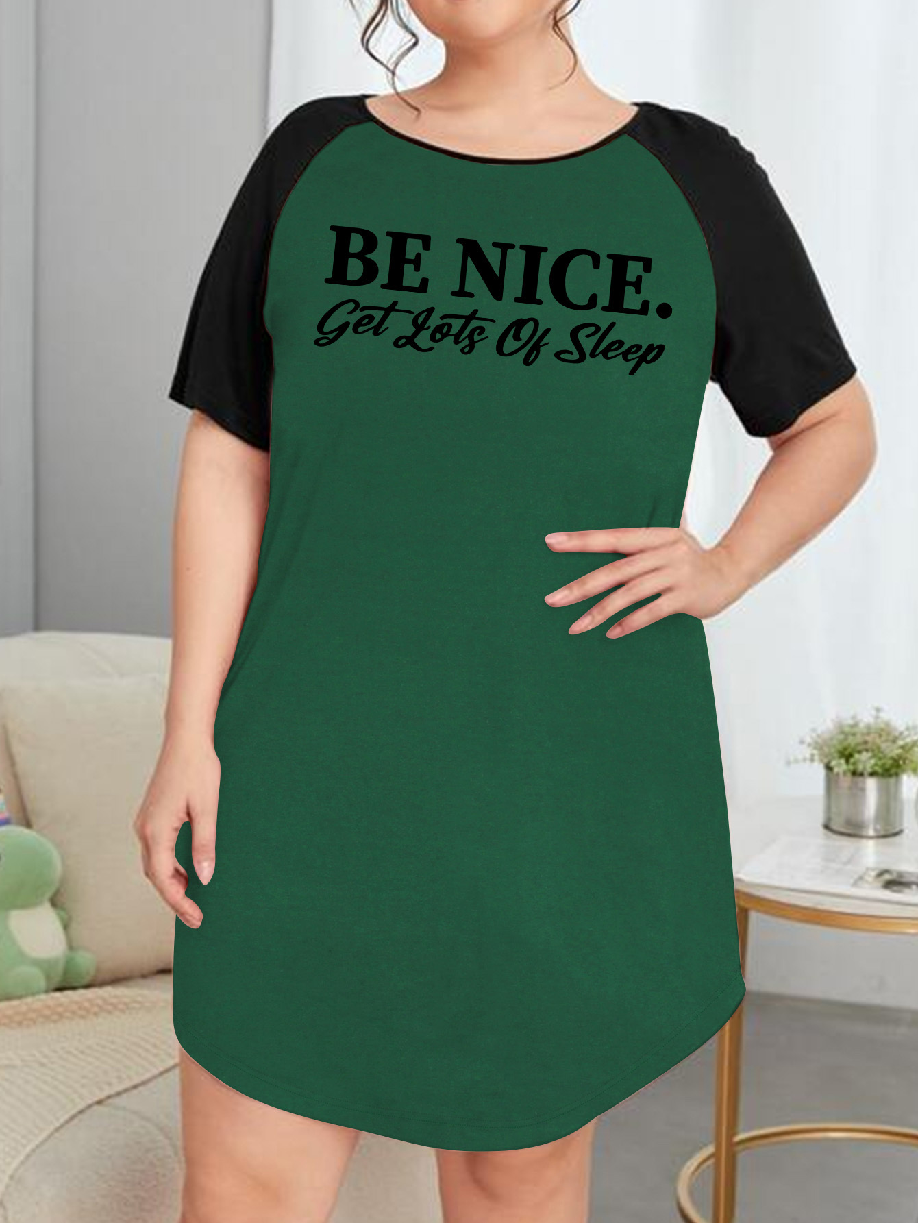 Nightdress Women's Plus Letter Graphic Raglan Short Sleeve