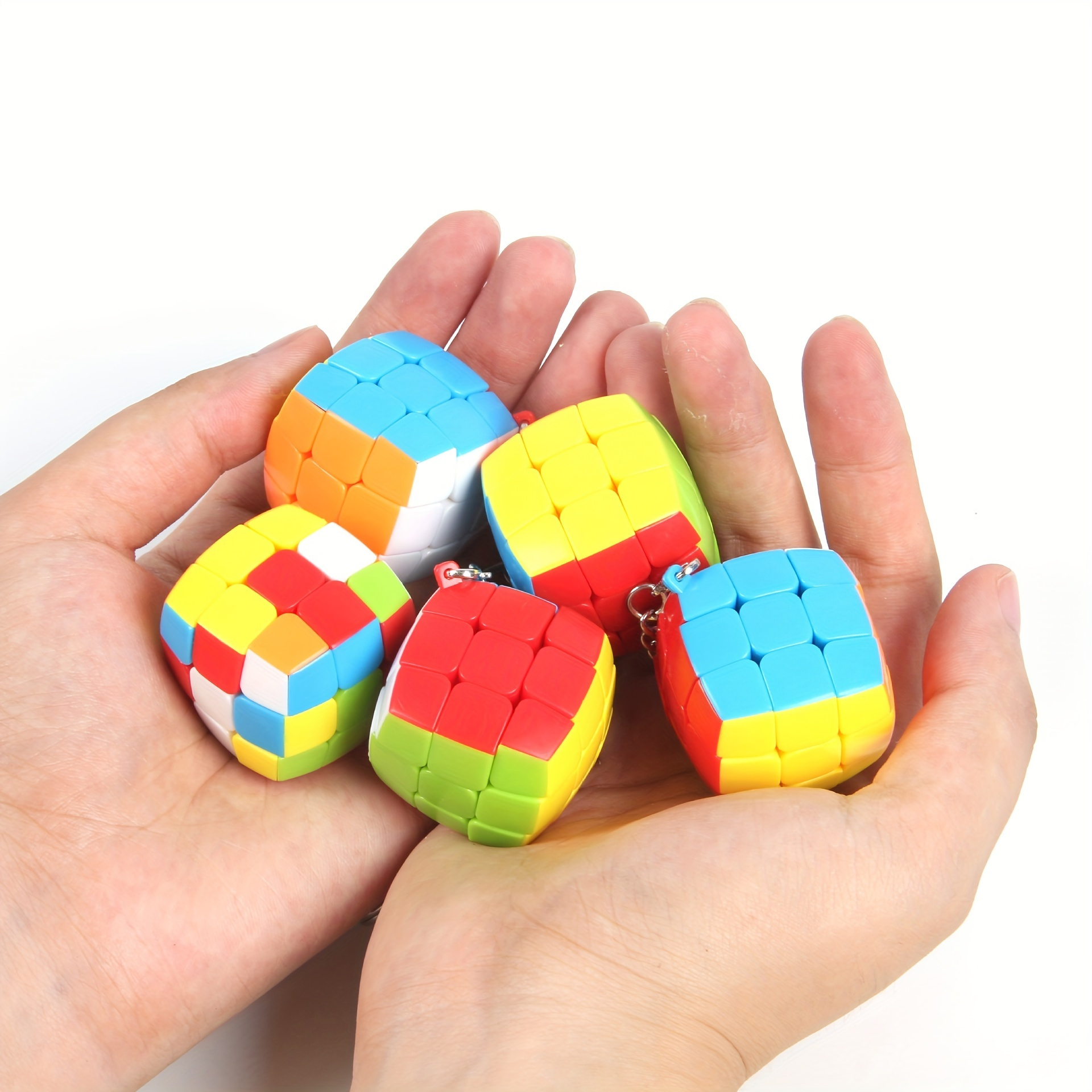 1pc Creative Mini Rubik Cube Keychain For Men