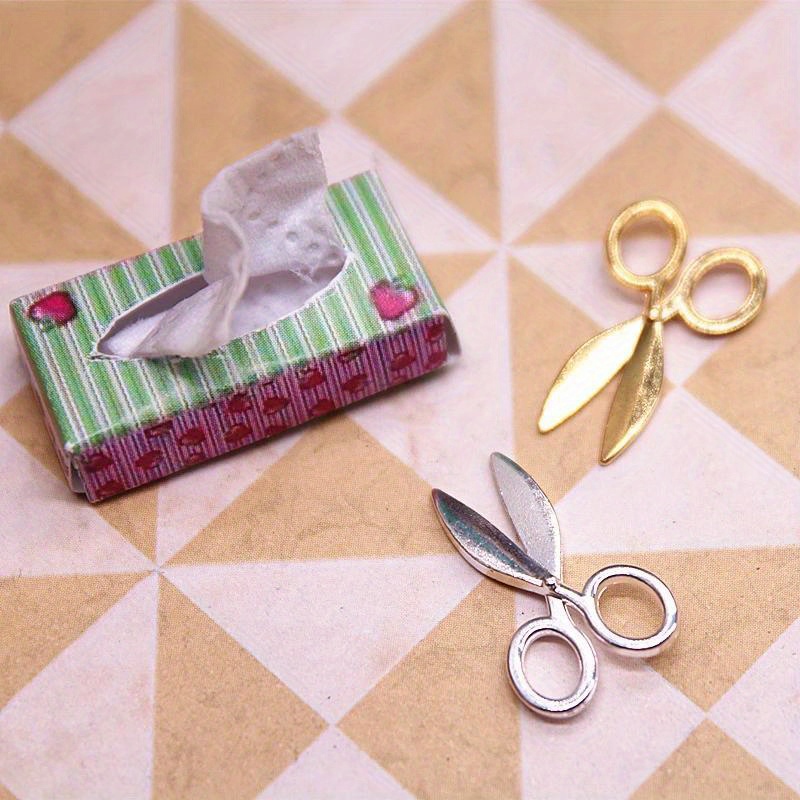 2pcs Mini Metal Scissors Miniature Dolls House Furniture 1:12 Dollhouse  Decor 