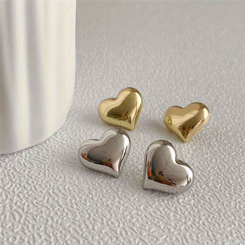 

Glossy Heart Shaped Stud Earrings Zinc Alloy 18k Plated Jewelry Elegant Vintage Style Female Dating Ear Accessories