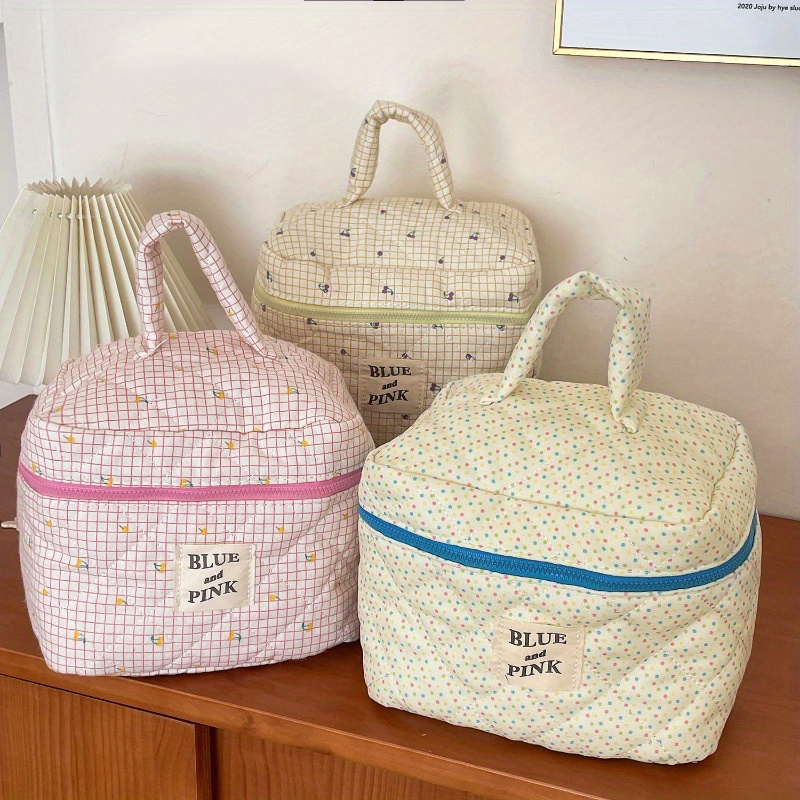 Portable Toiletries Basket Large Capacity Cosmetics Holder