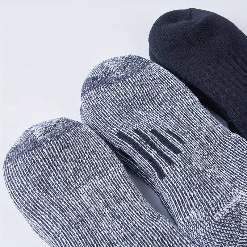 Warm Hiking & Mountaineering Socks, Size 42-45