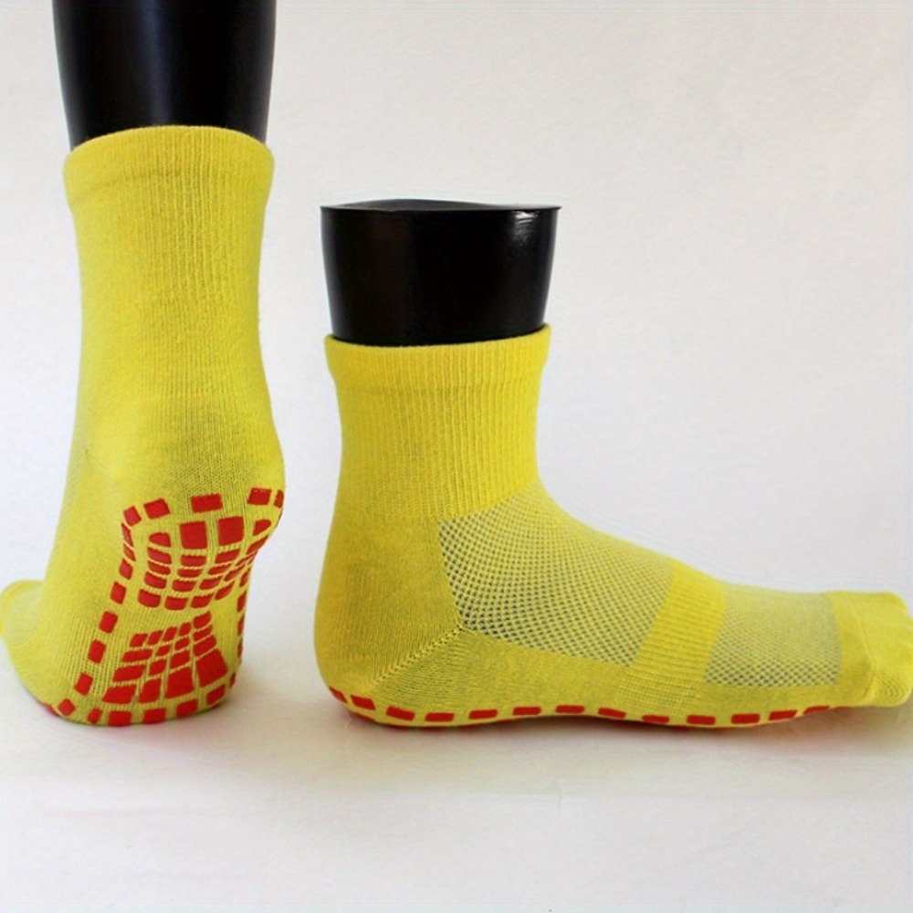 Non-Slip Trampoline Yoga Socks (1 Pair)