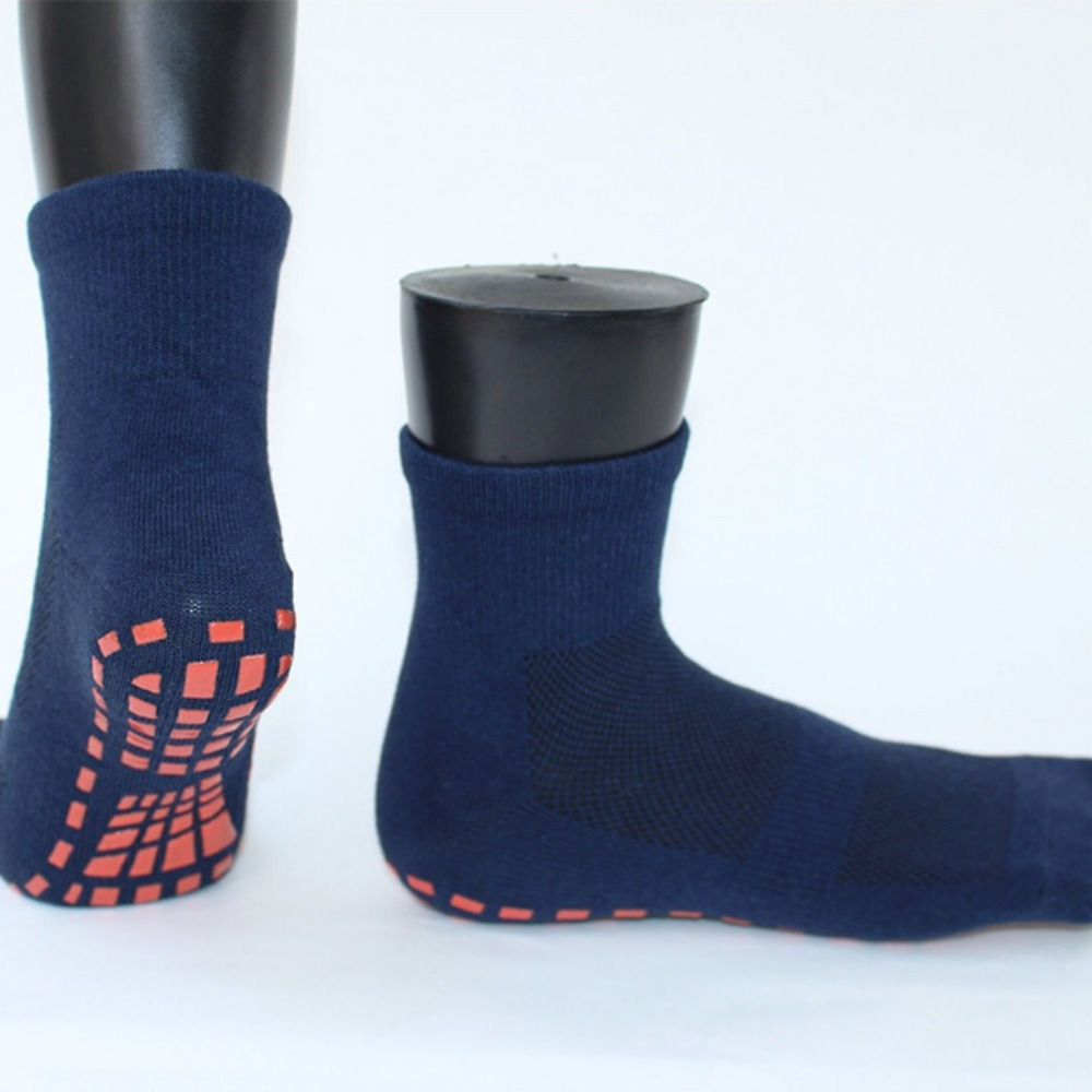 Non-Slip Trampoline Yoga Socks (1 Pair)