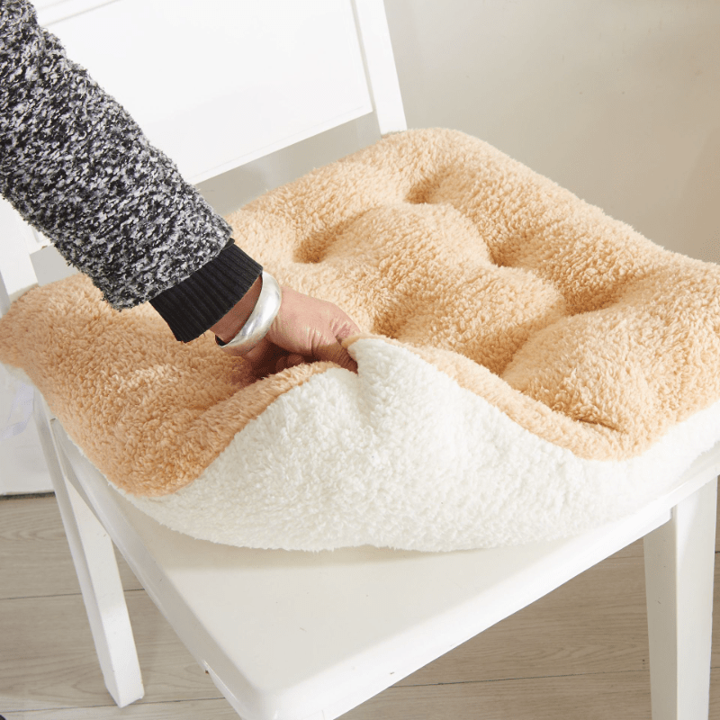 

Multifunctional Lamb Velvet 9 Needle Pad Thickened Seat Cushion, Soft And Comfortable Car Seat Cushion