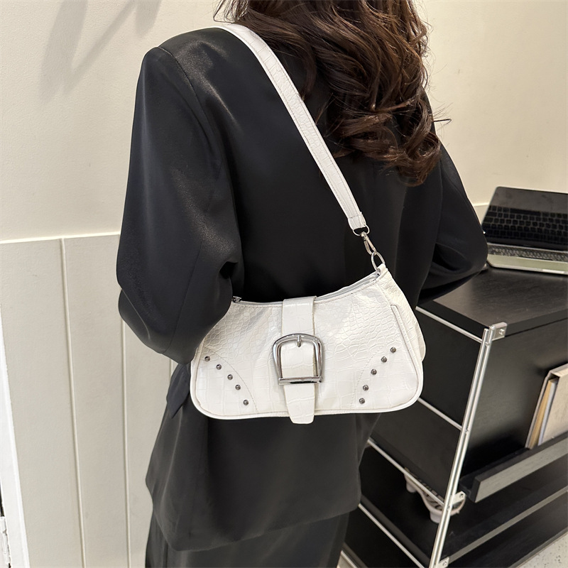 Cross Body Bag Purses for Women Shoulder Bag with Rhinestons Fashion Rivet Punk Bag Y2K Bag