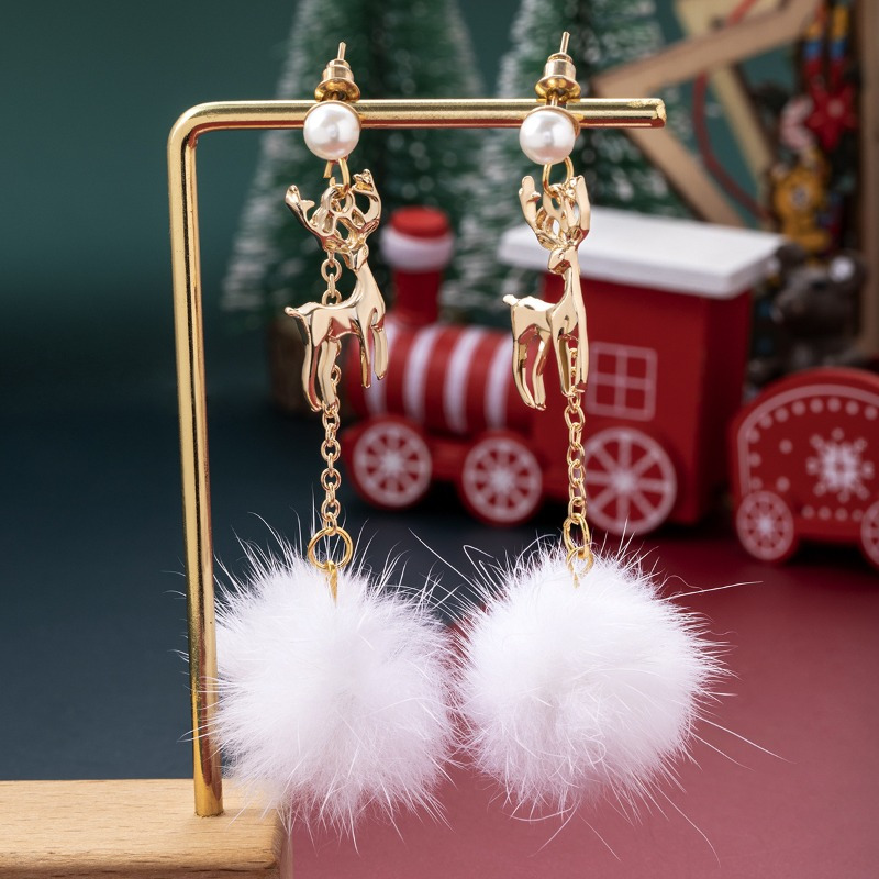 Boucles d'oreilles boule de fourrure de Noël Femme's Bijoux - Temu Belgium