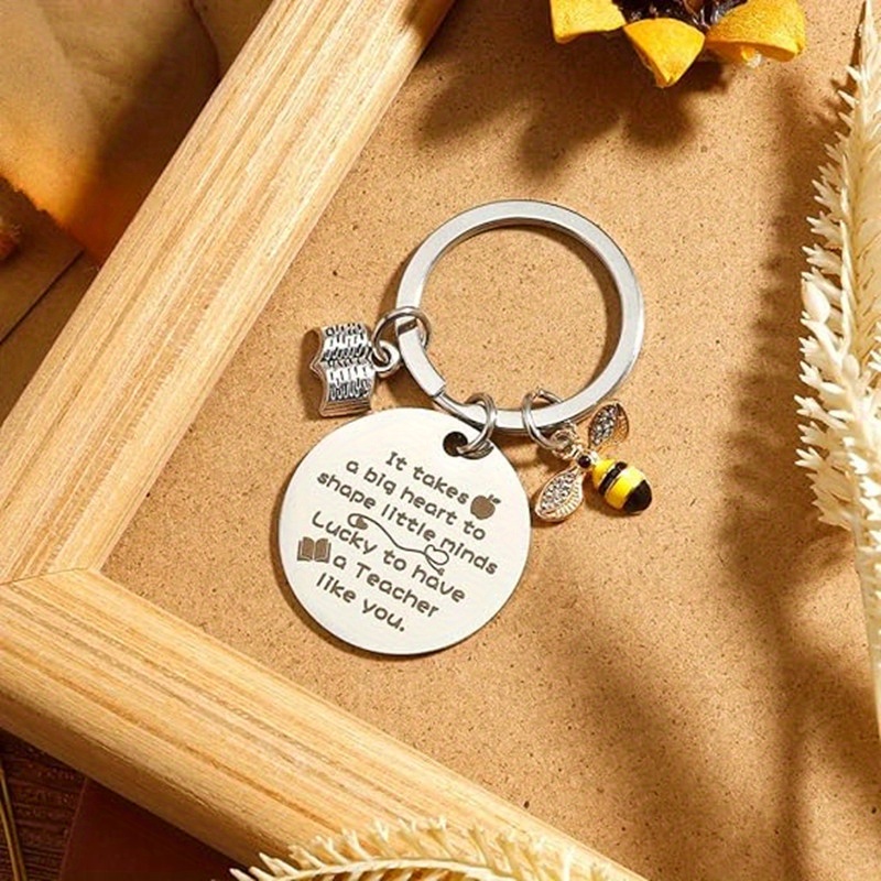 1pc, Bee Keychain Gifts for Colleagues Coworker Teacher Appreciation Teacher Gifts Thank You Gifts for Women Teacher's Day Thanksgiving Gifts,Temu