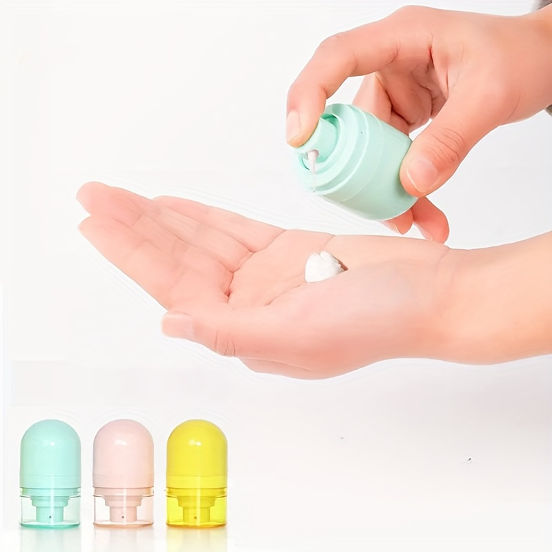 

1pc Refillable Pump Lotion Bottle - Compact And Cute, Waterproof And Portable, Perfect For Moisturizer, Body Wash, Shampoo, Essential Oil, Conditioner, Hand Sanitizer - 0.51oz - Travel Accessories