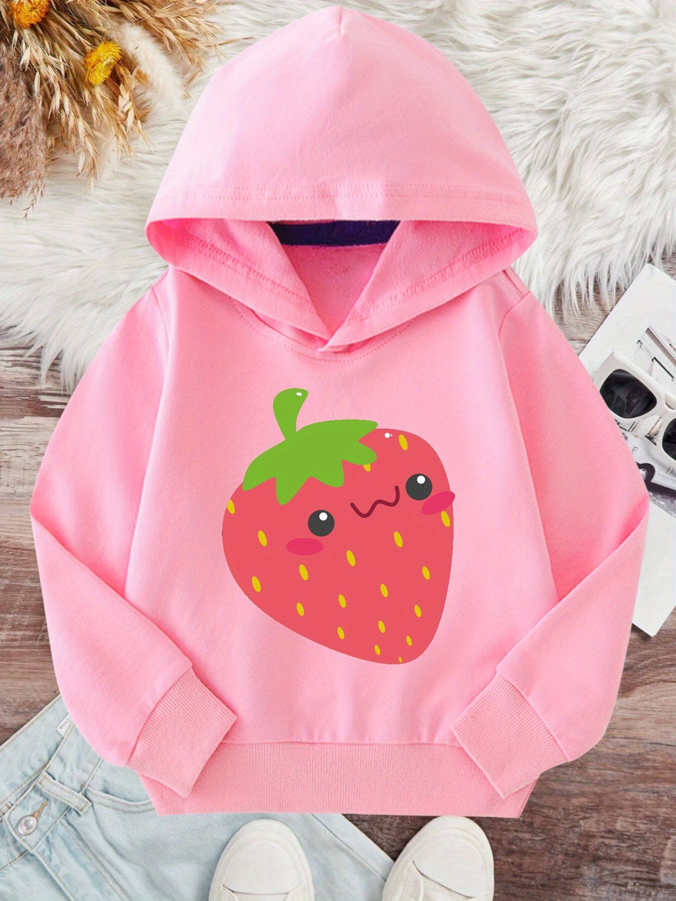 Strawberry pullover discount