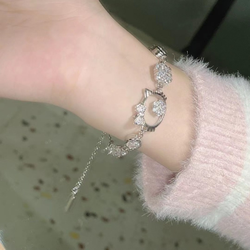 Kawaii Sanrio Hello Kitty Bracelet Small Fresh Crystal Student Girlfriend  Bracelet Couple Birthday Gift Christmas Accessories
