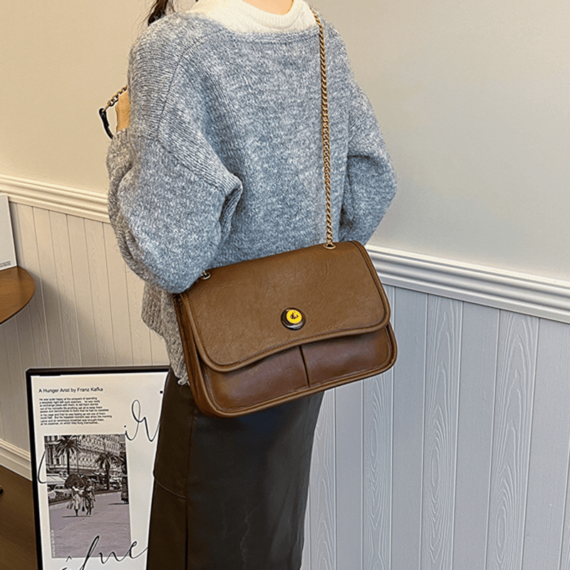 Vegan flap messenger online bag