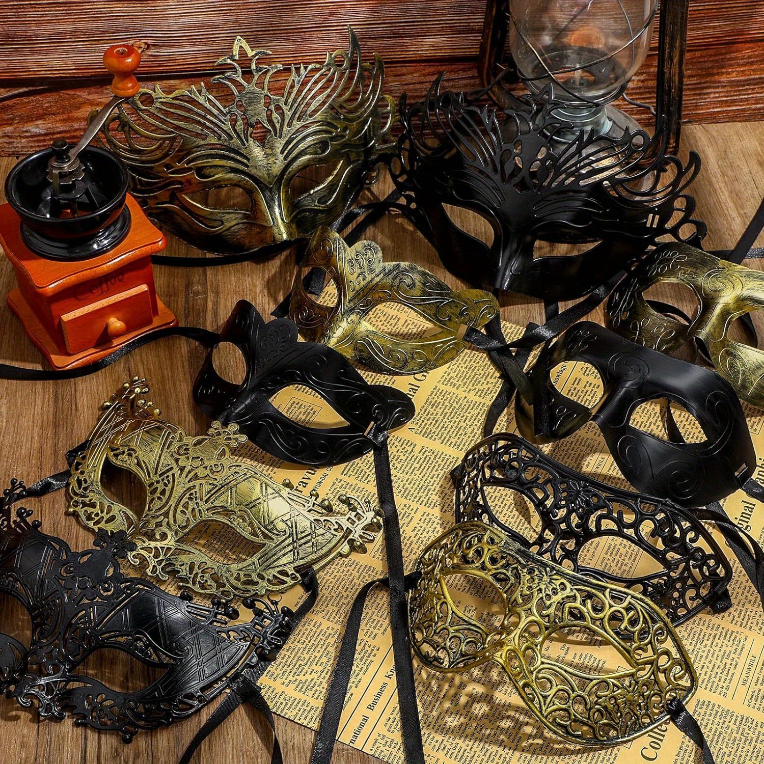 50pcs Couple Masquerade Mask Venetian Mardi Gras Mask Halloween Mardi Gras Mask For Men And Women Costume Prom Party