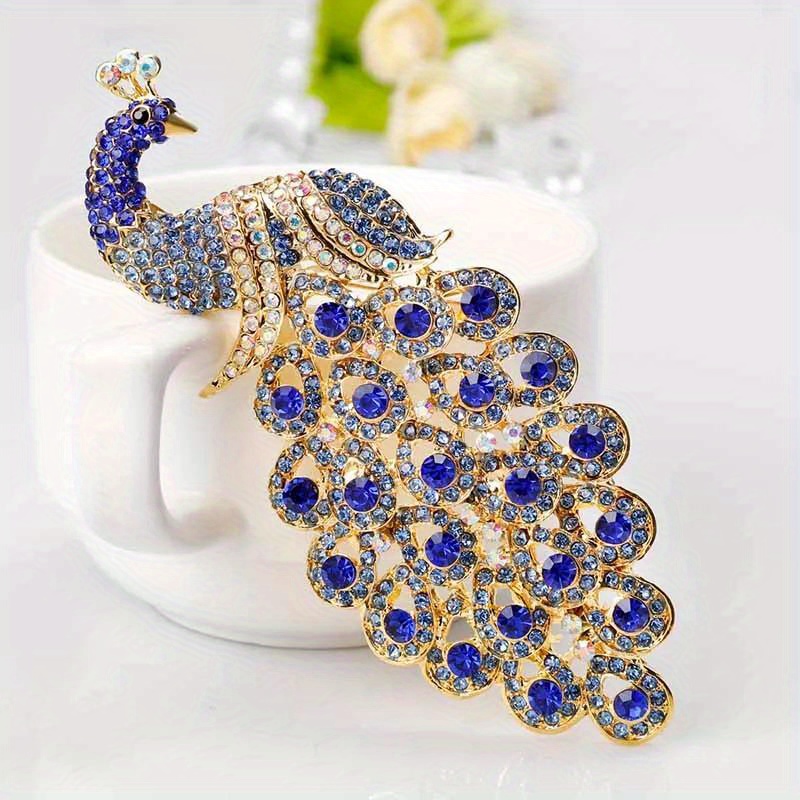 

1pc Retro Peacock Shaped Brooch Decorated With Shiny Rhinestone Clothing Lapel Pin For Women