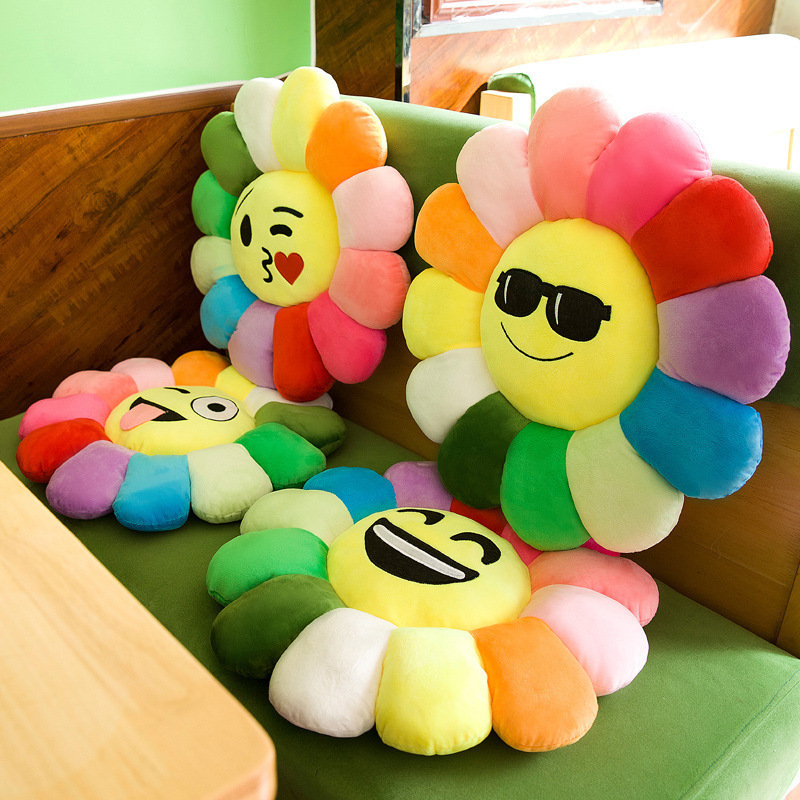 

A Super Cute And Novel Seven-color Sunflower Cushion For Office Chairs For Long Sitting. This Cushion Adopts A Petal-shaped Design, Full Of Vitality And Joy. Provides Good Support
