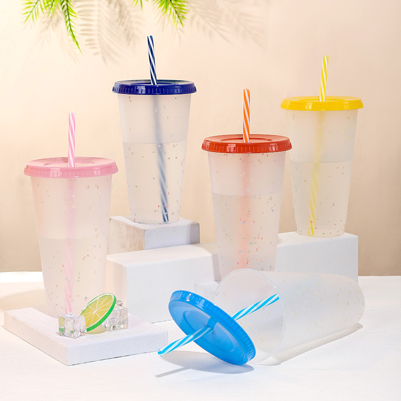 Zexumo Color Changing Cups with Lids and Straws for Adults - 25oz Reusable  Cups with Lids and Straws, Bulk Plastic Cups with Lids and Straws for Kids,  Cold Iced Coffee Cups 