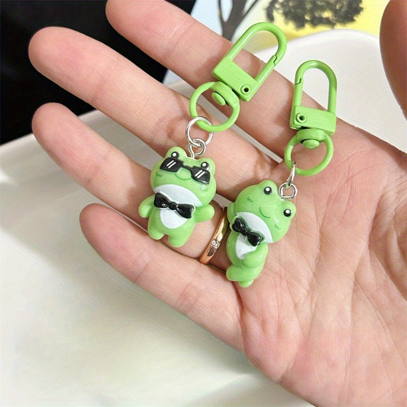 1pc Mini Frog Keychain Cute Funny Cartoon Pendant Bestie Gift