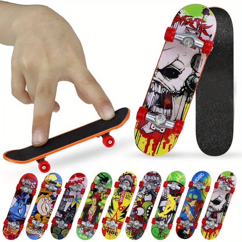 Mini Finger Skateboard, 1Pc Maple Wooden Alloy Fingerboard Mini Skateboard  Starter Kit with Storage Box Reduce Pressure Gifts Finger Sports Party