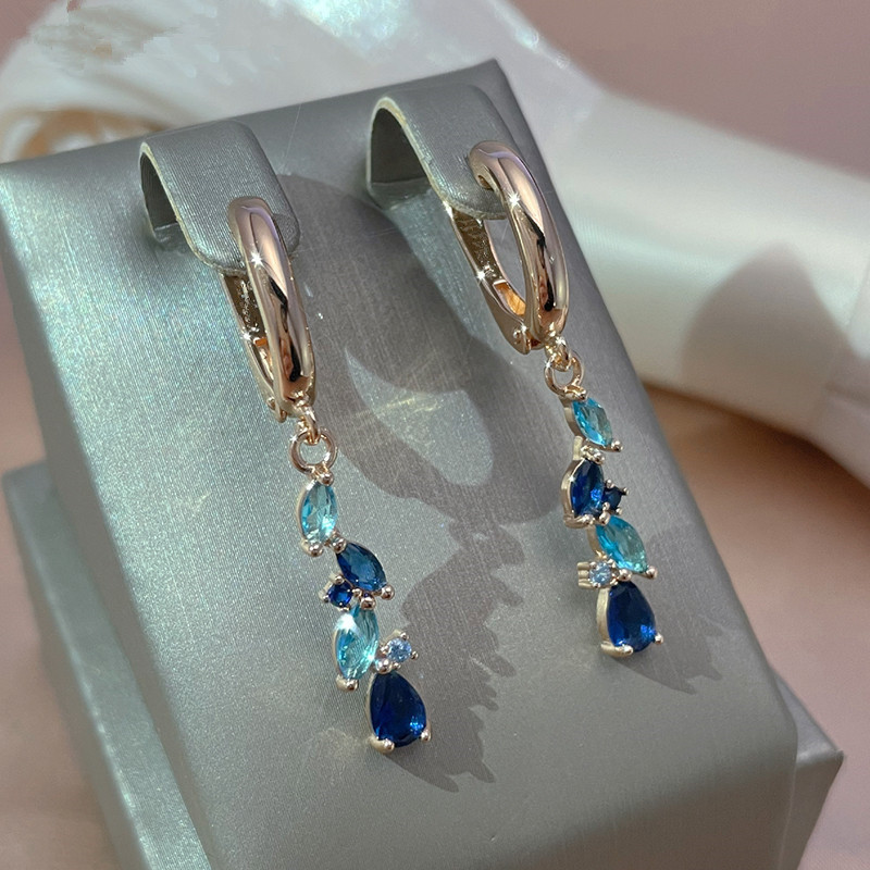 

1 Pair Of Women's Golden Pendant Earrings, Luxurious Blue Zircon Leaf-shaped Long Hanging Earrings, Wedding Jewelry