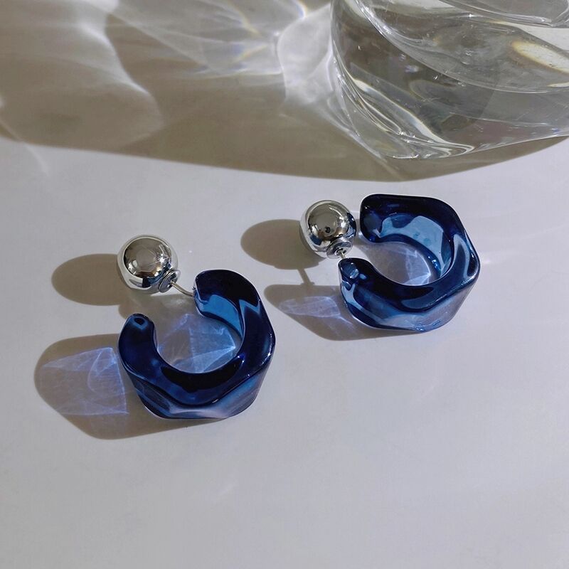 Unique Geometric C Shaped Hoop Earrings Acrylic Lightweight Female Earrings Vintage Elegant Style Suitable For Women Daily Casual