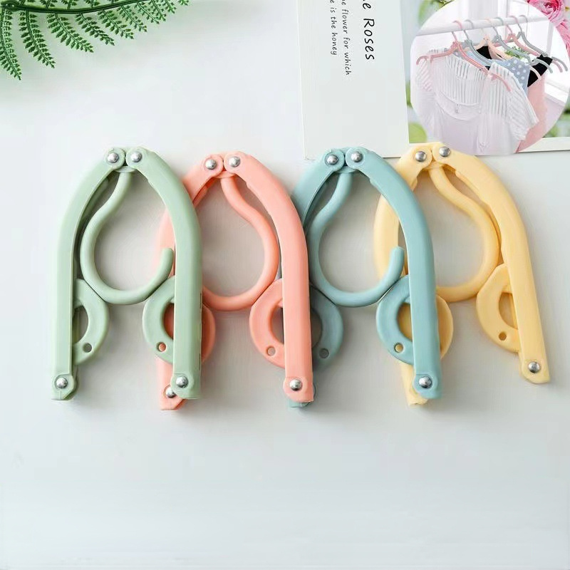 Folding Travel Clothes Hangers Plastic Adjustable Shoulder Hangers Anti-Slip Grooves Mini Foldable Clothes Drying Rack, 6pcs (Orange)