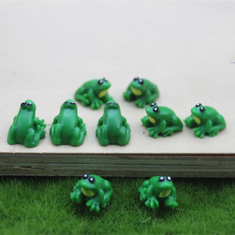 BUSOHA 210 Pack Luminous Resin Mini Frogs in The Dark, 7 Colors Cute Tiny  Frogs Figurines Prank Game Props, Miniature Frogs for Miniature Landscape  Garden Aquarium Dollhouse Car Party Decorations : 