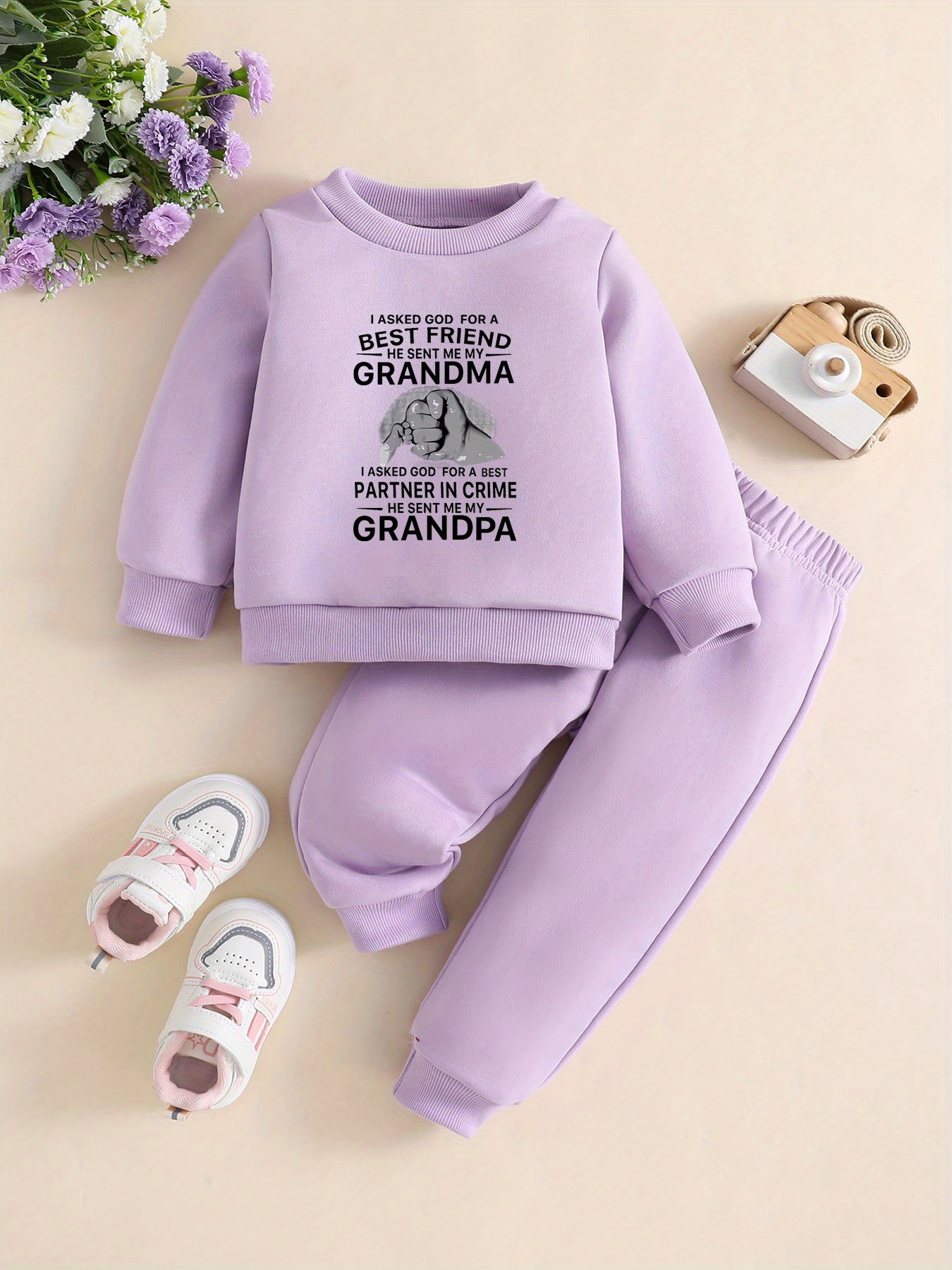 Completo in maglia rosa per bambina Besties