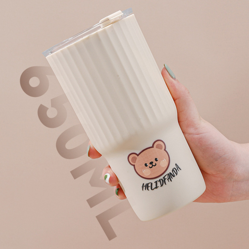 

1pc Cute Bear Water Cup, Portable Plastic Water Cup, Office Tea Cup, Car Coffee Cup, 650ml/22oz