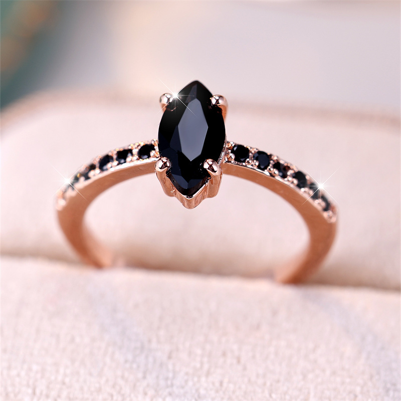 Women Black Stone Ring - Temu